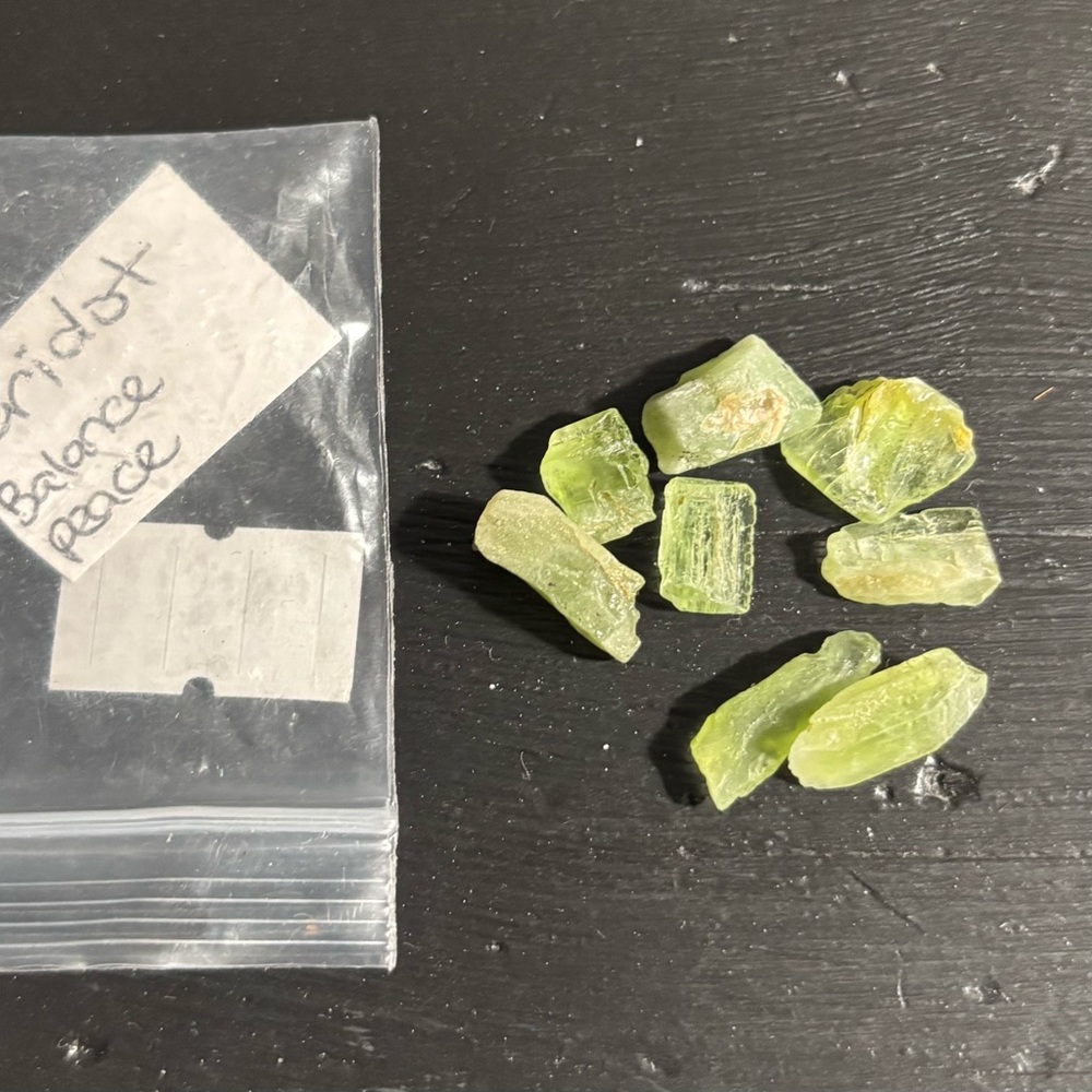 Peridot Gemstone Pieces